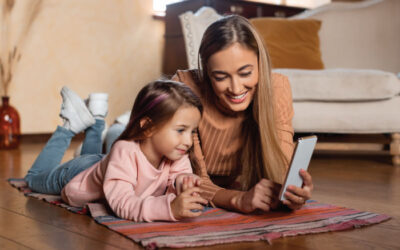 Lo que debes saber antes de darle a tu hijo su primer celular